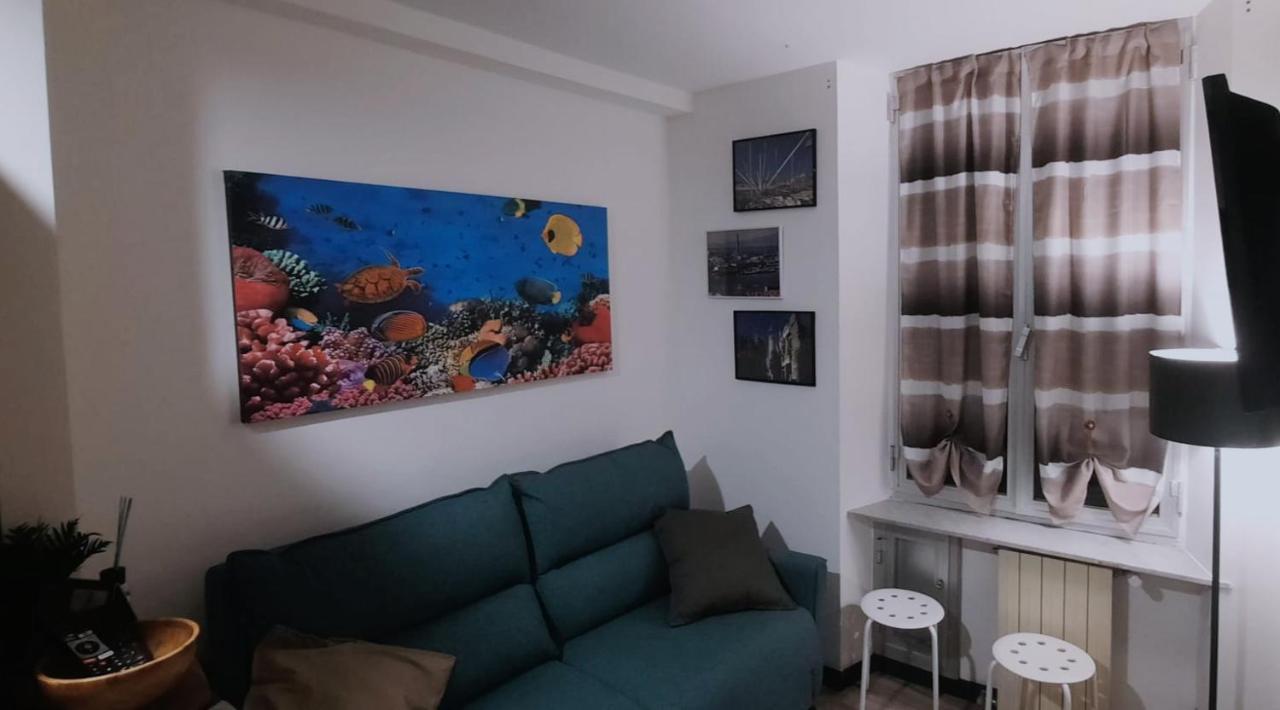 Acquario Guest House Genua Exteriör bild